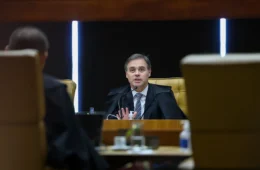 Mendonça libera 10% dos 823 nomes de relatório em petição sigilosa do caso Master