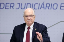 Após matéria do ICL, deputados acionam Fachin por suspeição de Mendonça e sigilo do Dark Horse