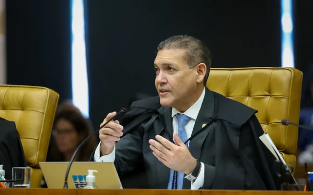 Kassio Nunes prepara reação à decisão de Dino sobre Nossa Senhora Aparecida