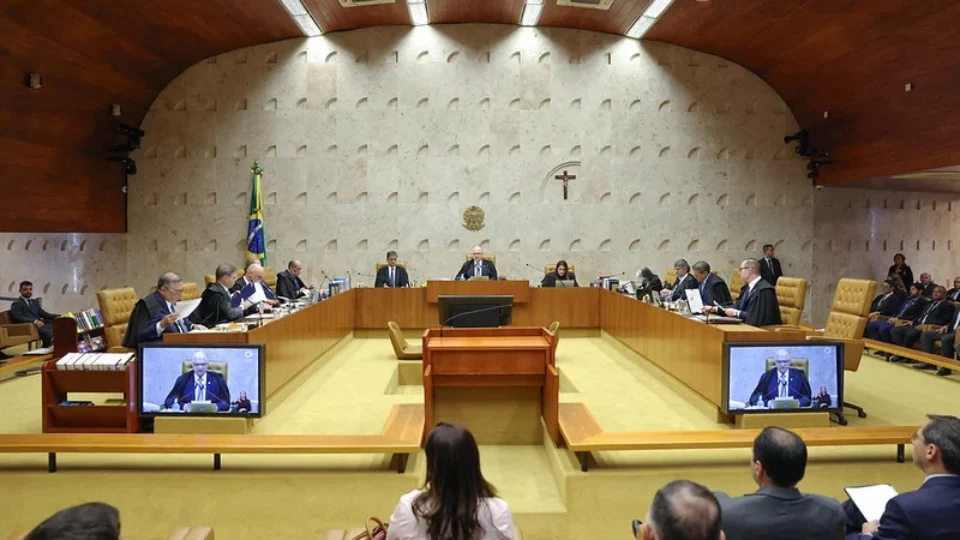 No STF, Moraes e Gilmar acusam Mendonça de uso político da Corte