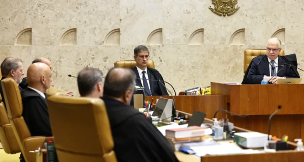 Governo já monitorava risco apontado por Moraes enquanto extrema direita se mobiliza contra STF