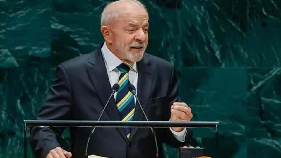 Lula assina MP e determina fim das bets e cassinos online no Brasil