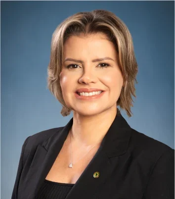 Michele Cariello, prefeita de Beberibe (CE)