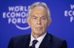 Moraes pediu inclusão em matéria sobre encontro com Tony Blair, diz Vorcaro