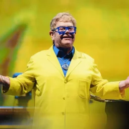 Elton John faz declaração ao Brasil no Rock in Rio: ‘Um dos melhores países para mim’