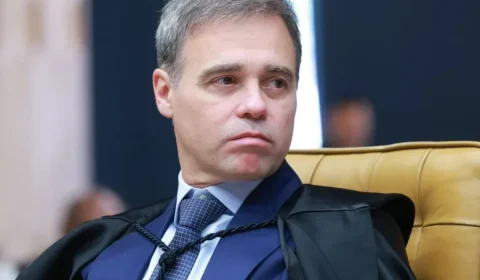 PERGUNTAS SEM RESPOSTAS