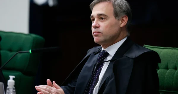 Irmão de Mendonça foi promovido por Ricardo Nunes após voto favorável de ministro à Prefeitura