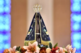 Até Nossa Senhora Aparecida entrou na disputa eleitoral