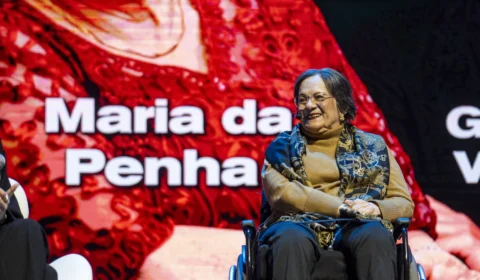 ‘Eu estou aqui porque estou com a medida protetiva’, alerta Maria da Penha no Despertar 2026