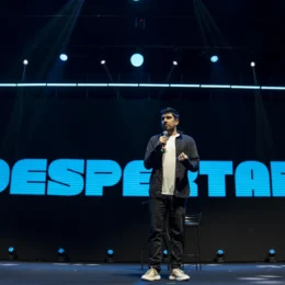 Marcelo Adnet diz que recusou novo trabalho político por medo de ataques à filha