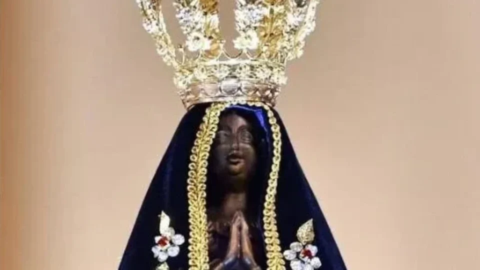 LUIZ ANTONIO SIMAS: Nossa Senhora das Devoções Aconchegadas