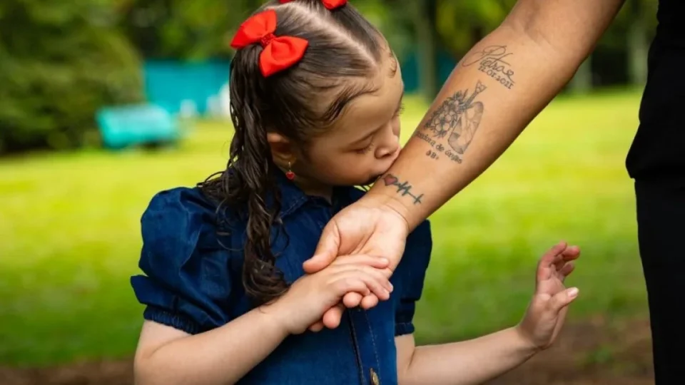 Falta de doadores e de órgãos trava transplantes para crianças no Brasil
