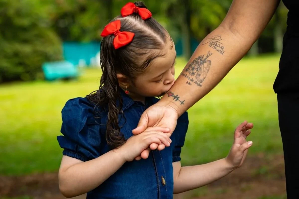 Falta de doadores e de órgãos trava transplantes para crianças no Brasil