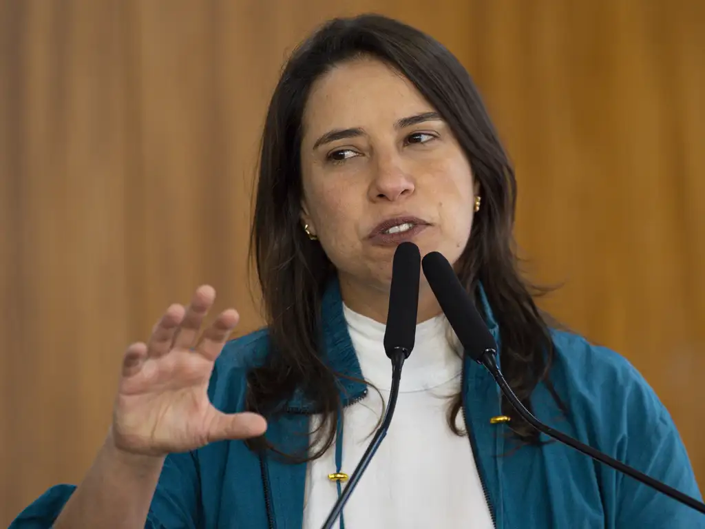 Governadora Raquel Lyra, de Pernambuco, sugere esterilizar paciente sem consentimento