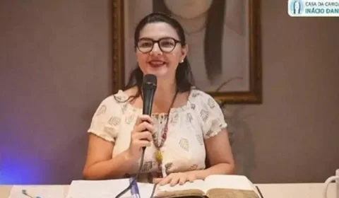 Famílias denunciam médium por usar informações da internet em psicografias