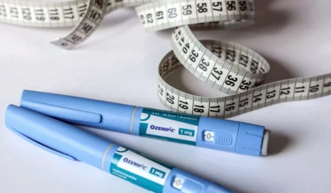 Anvisa aprova genéricos de canetas emagrecedoras da EMS