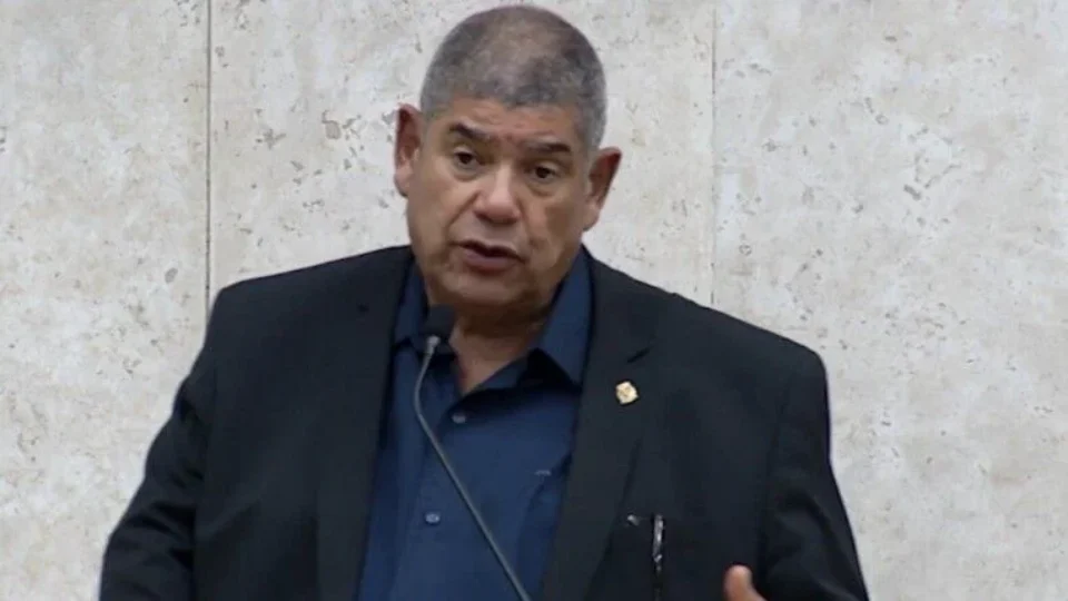 Polícia vai a Sorocaba atrás de Milton Leite, que não se entrega após período de 24 horas