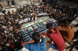 Em meio a velório de 62 crianças em Gaza, cresce pressão internacional contra Israel