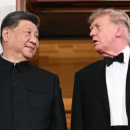 Xi cortejado por Trump, possível paz no Irã e trégua comercial: o balanço do encontro EUA-China