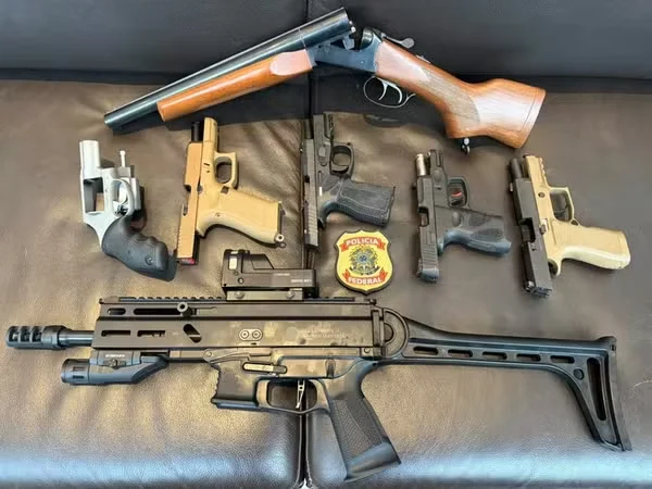 armas-mario-frias.webp