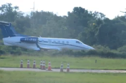 Vídeo: Avião de Vorcaro pousou em Angra no dia de festa de Flávio Bolsonaro