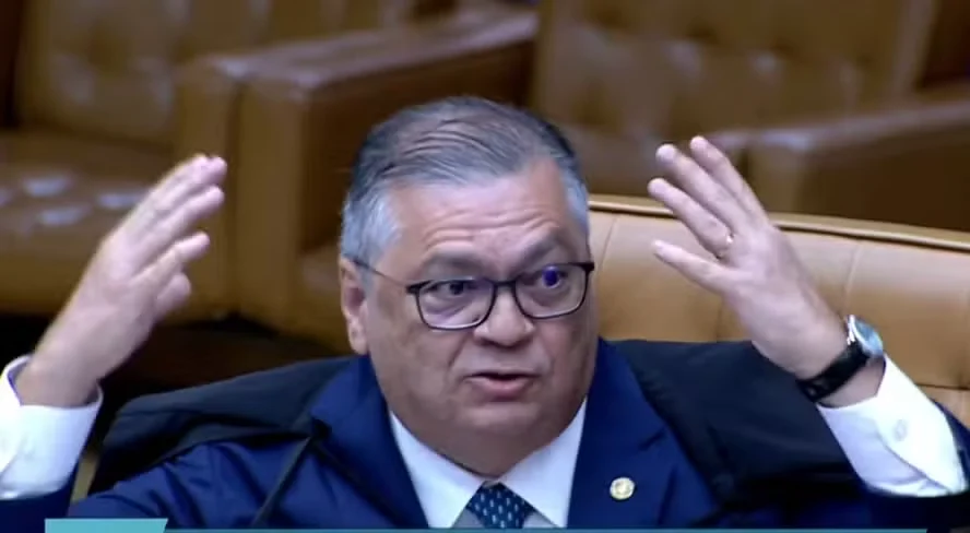 Ministro do STF, Flávio Dino, durante julgamento no caso da relação entre Moraes e Vorcaro. — Foto: Reprodução