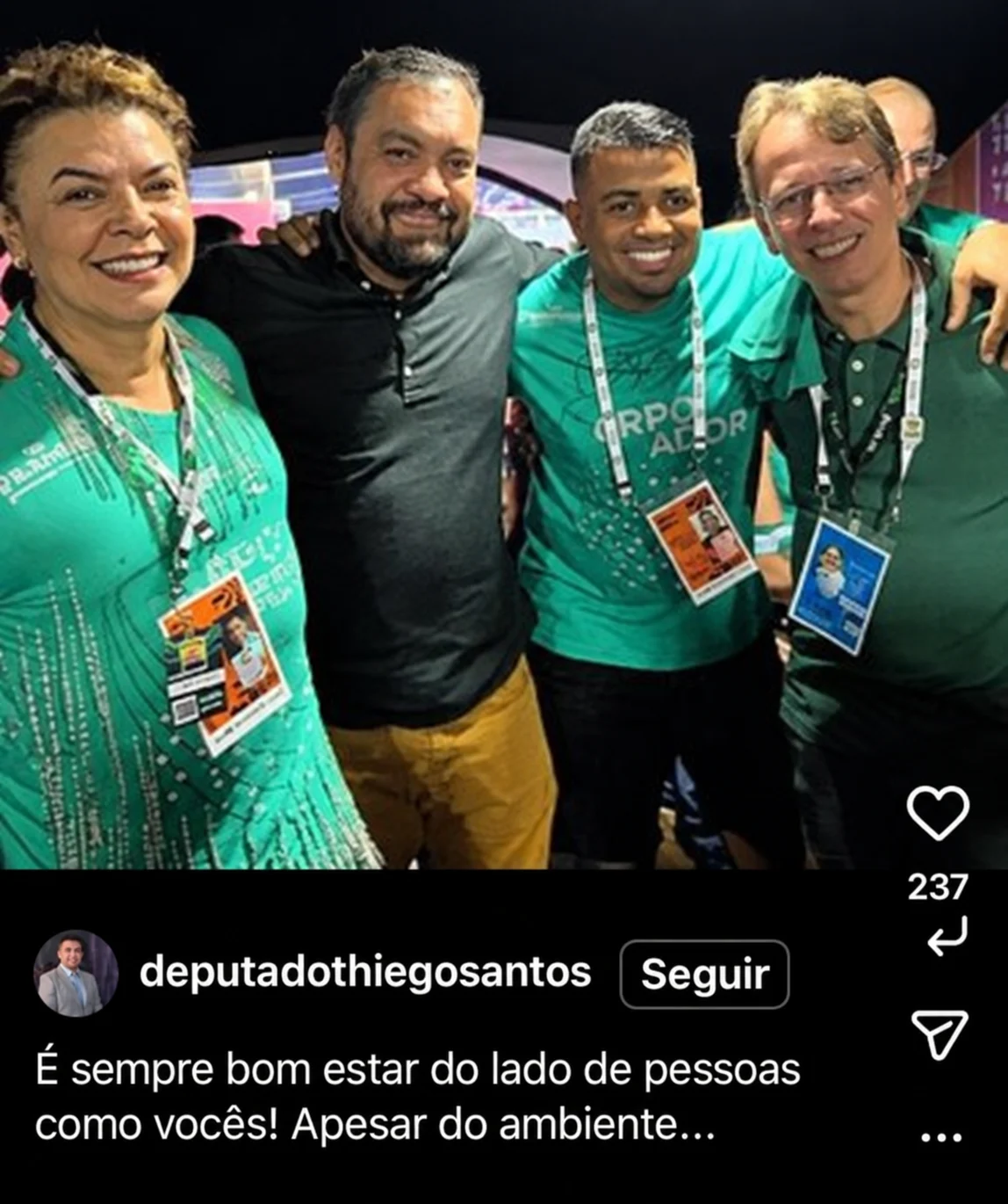 O ex-governador Cláudio Castro e o ex-deputado TH Jóias, preso por ligação com o CV, no camarote de sobrinho de Adilsinho