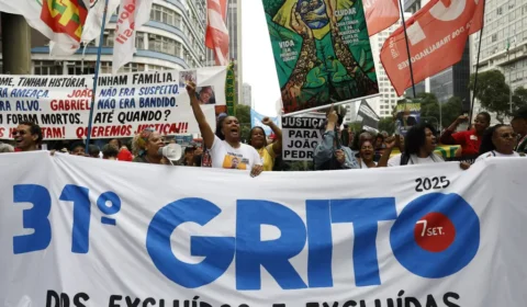 Grito dos Excluídos leva moradia, 6×1 e combate à violência às ruas no 7 de Setembro