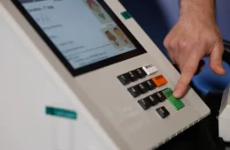 Conheça os recursos de acessibilidade que ampliam autonomia na votação