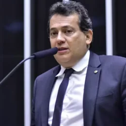 Sobrinho de bicheiro, deputado federal Ricardo Abrão (PSDB) é alvo da PF no RJ