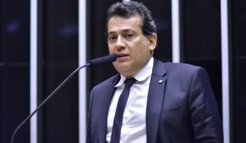 Sobrinho de bicheiro, deputado federal Ricardo Abrão (PSDB) é alvo da PF no RJ