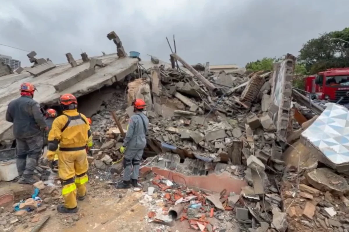 Prefeitura de SP embarga obras de construtoras após desabamento que matou seis pessoas