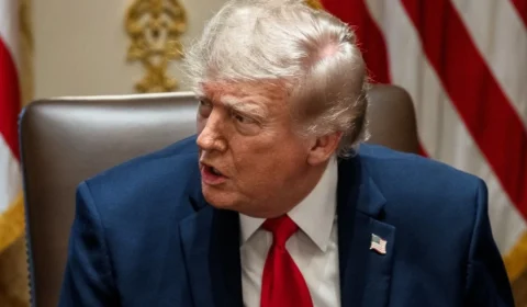 Corrida da IA racha setor: executivos pedem cautela, mas Trump rejeita freio e cita China