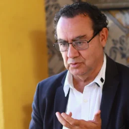 Augusto Cury omitiu negócios nos EUA da Justiça Eleitoral
