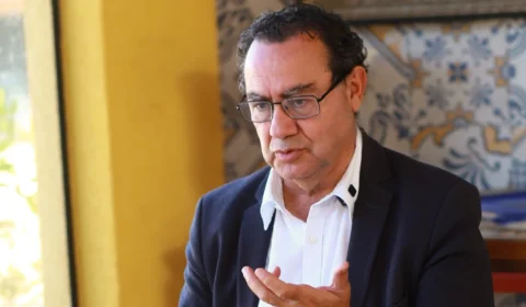 Augusto Cury omitiu negócios nos EUA da Justiça Eleitoral