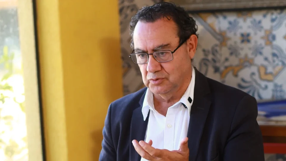 Augusto Cury omitiu negócios nos EUA da Justiça Eleitoral