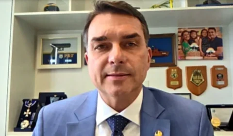 TSE suspende jingle de Lula que associa Flávio Bolsonaro a rachadinha e caso Banco Master