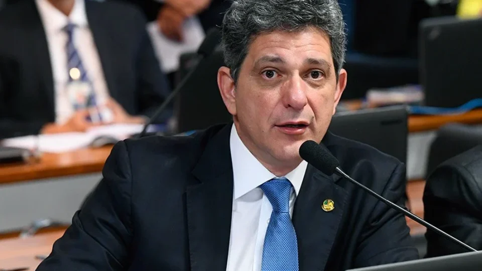 Comissão do Senado aprova texto-base da PEC da Segurança sem financiamento de bets