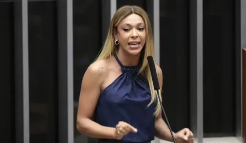 Mendonça reconhece erro e manda liberar post de Erika Hilton sobre Nossa Senhora