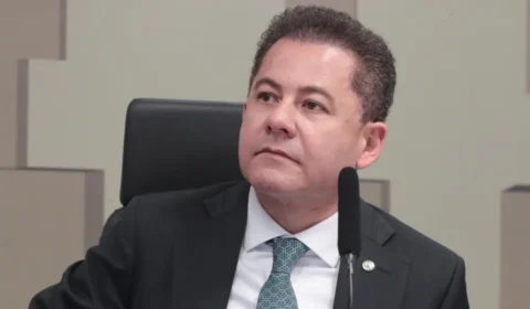 Cezinha de Madureira assinou contrato para comprar 4% de instituto de Mendonça, diz site