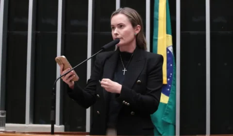 Com fundo eleitoral gordo, Zanatta e namorado contratam empresa de aviação de candidato