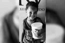 Homem é espancado até a morte após atropelar e matar criança de 2 anos