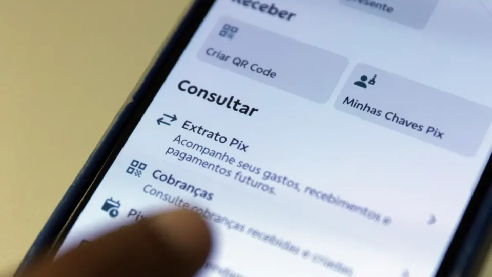Benefícios da proibição das bets já são sentidos e volume de pix cai 10% em uma semana