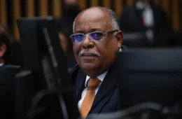Ministro do STJ disse estar ‘sempre à disposição de Vorcaro’, indicam mensagens