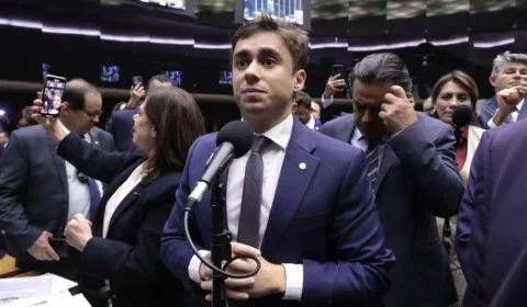 Juiz censura ICL a pedido de Nikolas Ferreira por causa de áudio para Vorcaro