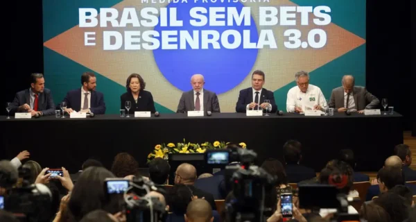 Lula lança Desenrola 3.0, que prevê desconto de 90% nas dívidas
