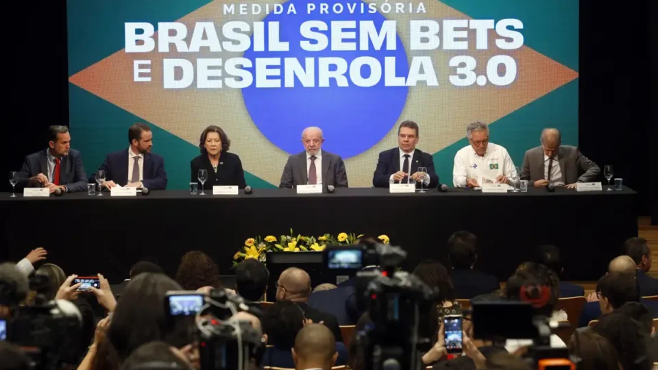 Lula lança Desenrola 3.0, que prevê desconto de 90% nas dívidas