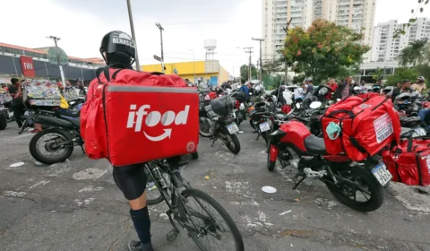Brasil tem 2 milhões de pessoas que trabalham por meio de aplicativos