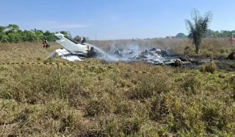 Avião cai e deixa três mortos em região de fazenda no Mato Grosso