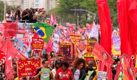 Apoiadores fizeram atos pela reeleição de Lula em várias cidades do Brasil
